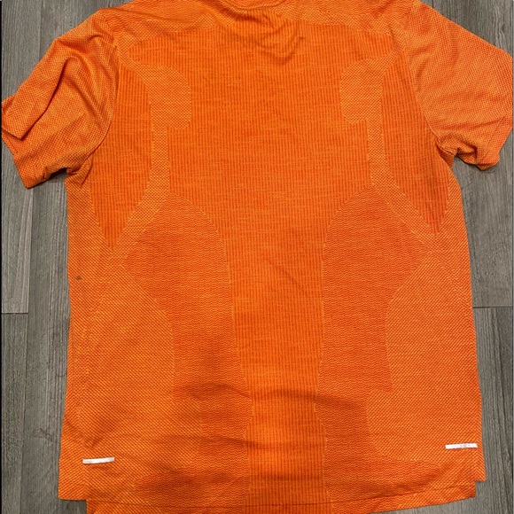 Orange Nike Dri-Fit running shirt - Picture 2 of 3
